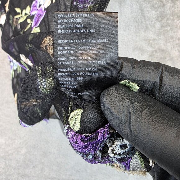 Kimchi Blue Shirt Womens XS Black Mesh Sheer Floral Embroidered Short Sleeve - Picture 9 of 10